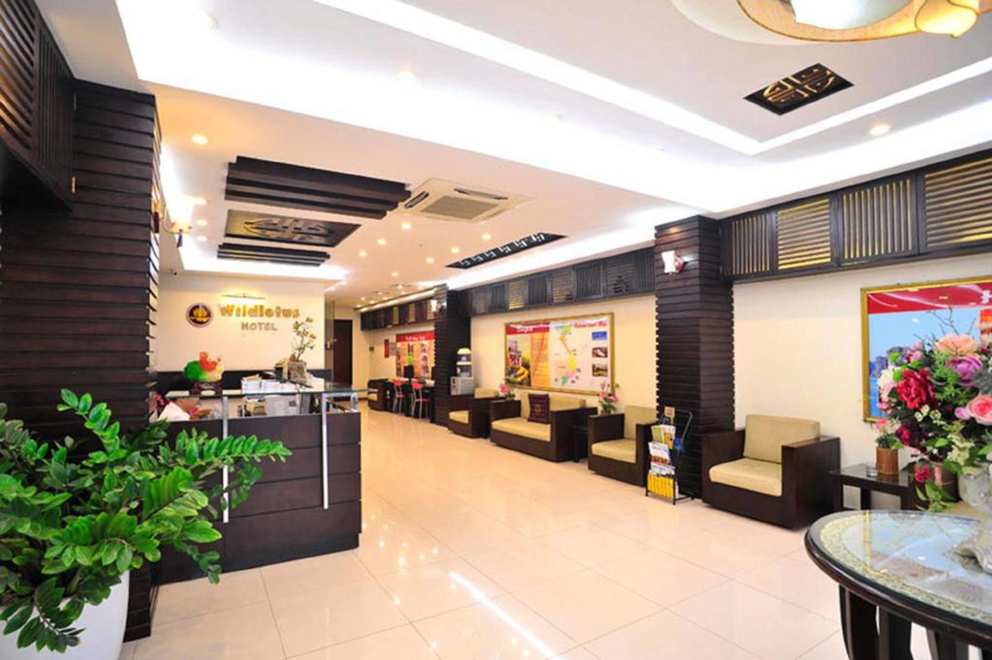Wild Lotus – Xuân Diệu 3*